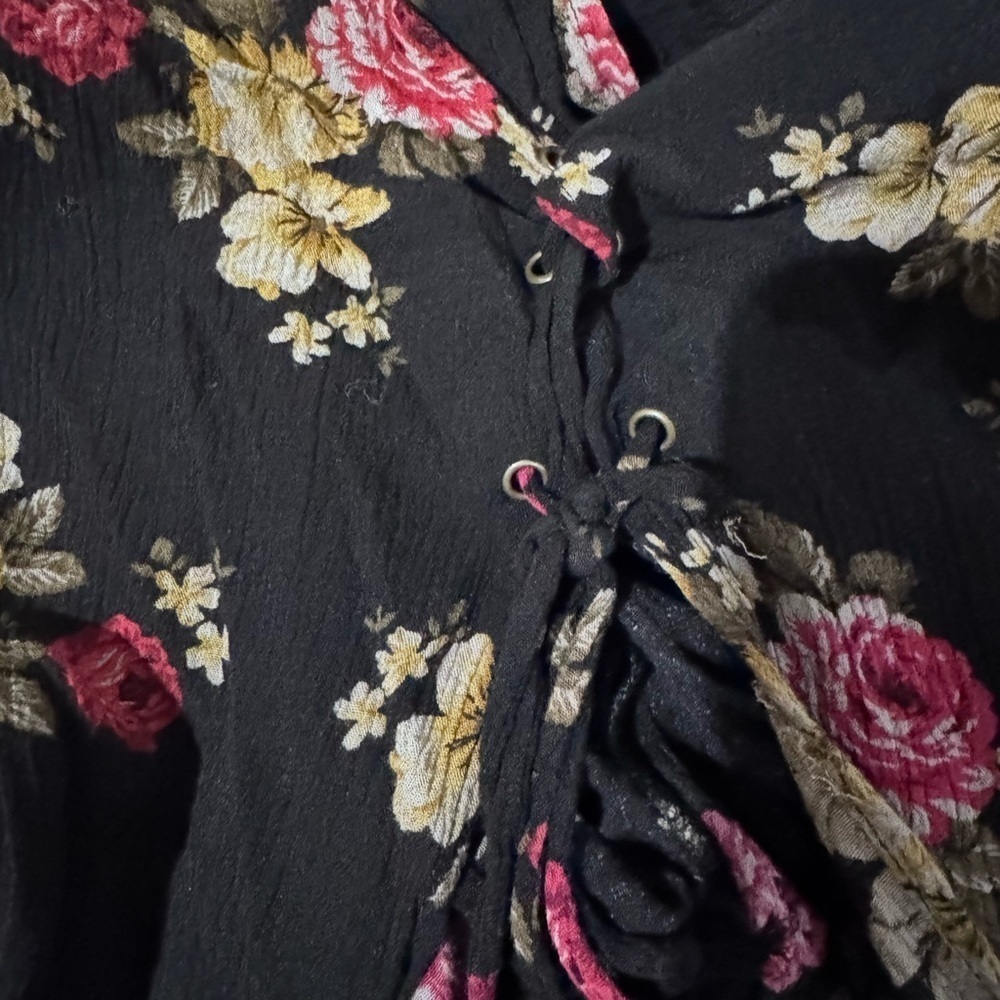 Free People Floral Kimono Cardigan - black  with Pink / green floral. Sz xs/s - Picture 6 of 6
